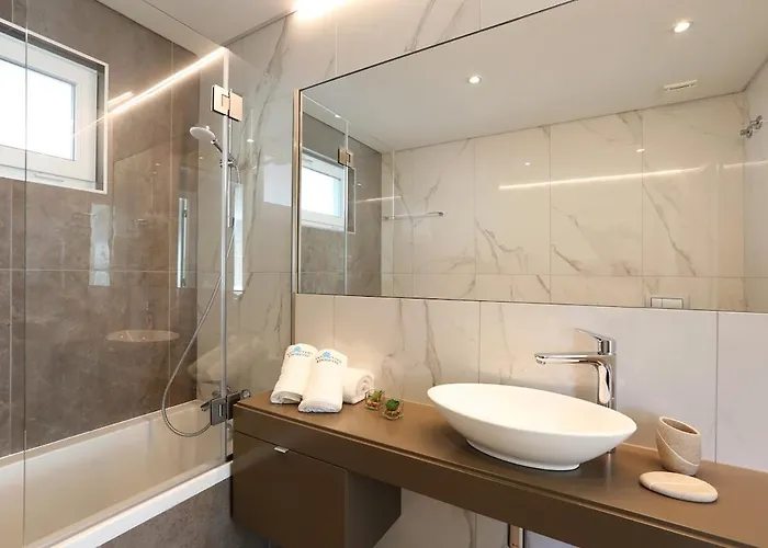 T2- Mateli At Mar A Vista